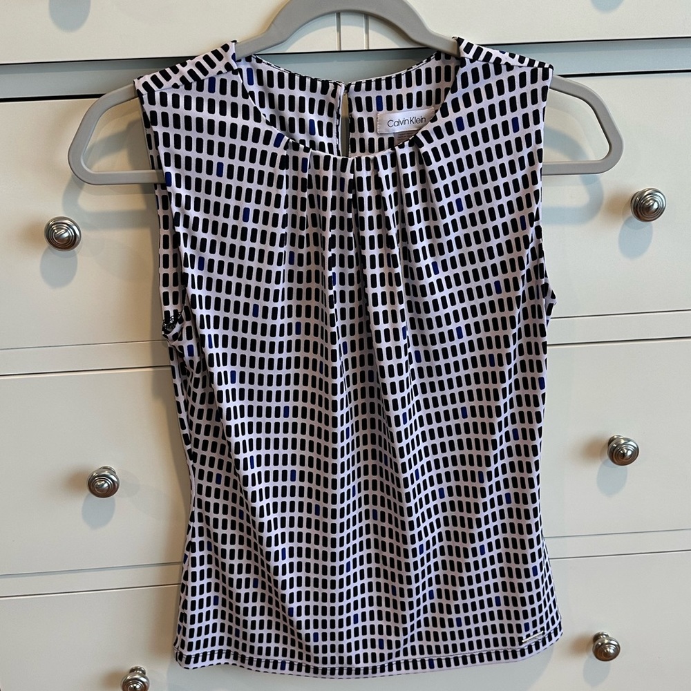 Black and White Calvin Klein Top